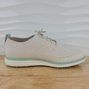 Cole Haan Women's Light Gray Knit Athletic Oxford with Aqua Trim